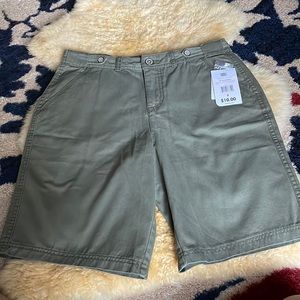 Size 4 olive green, 100% cotton shorts